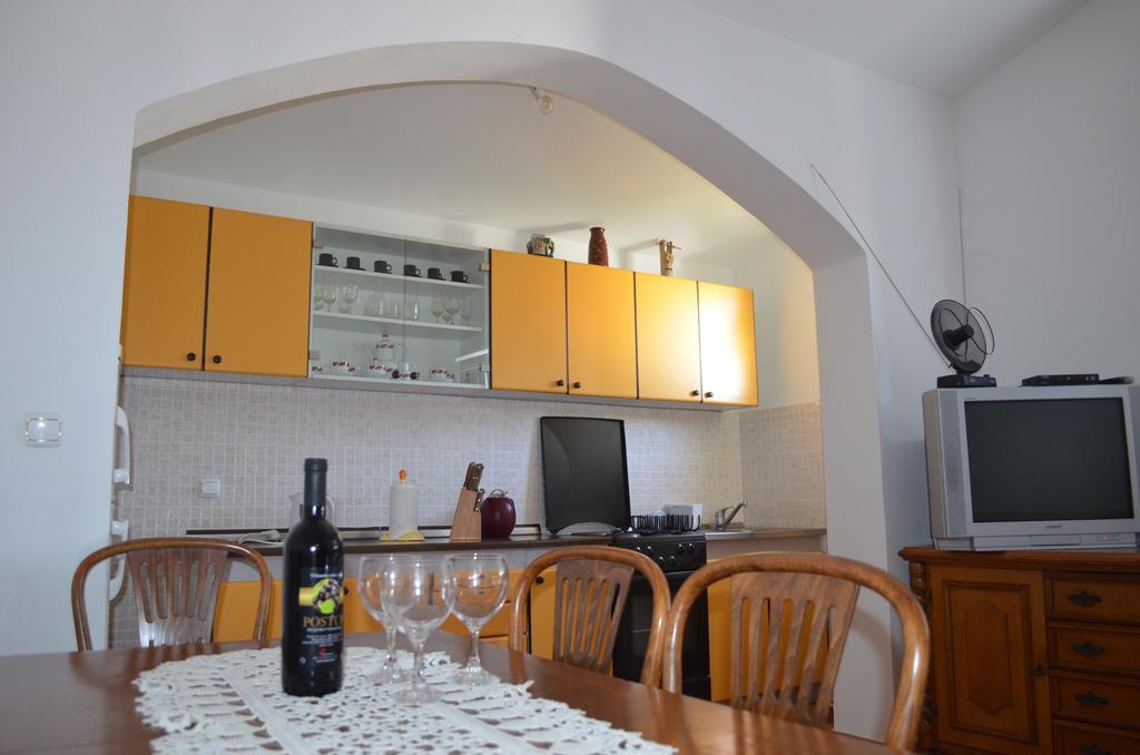 Apartmants Bubalo Trpanj Habitación foto
